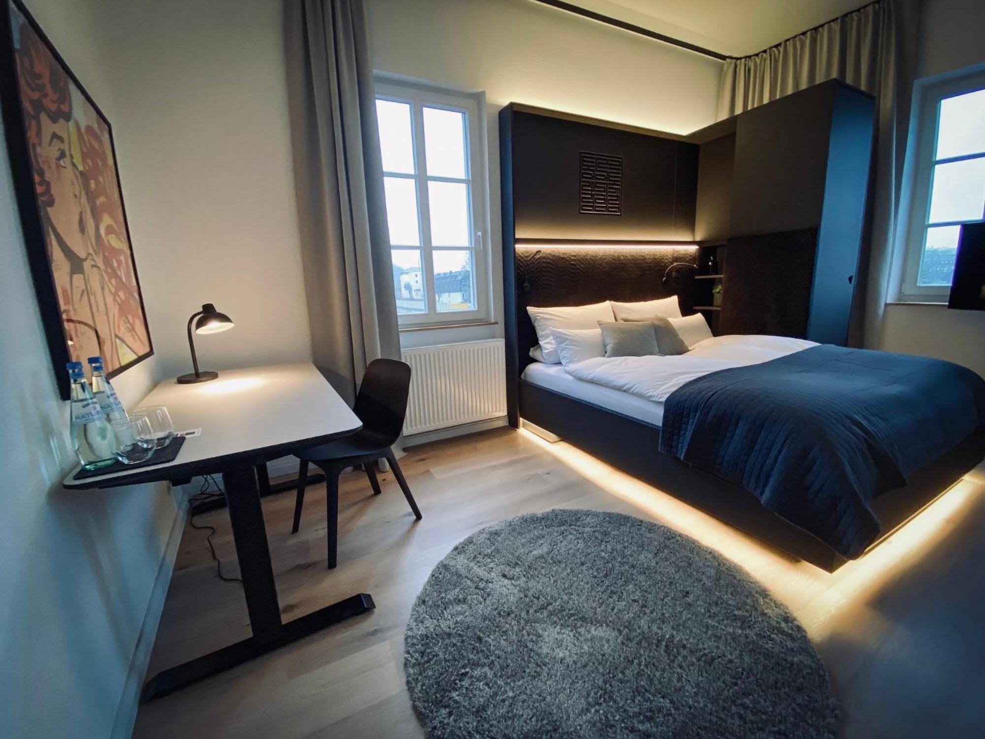 Yokolou - Design-Apartments โคเบลนซ์ ภายนอก รูปภาพ