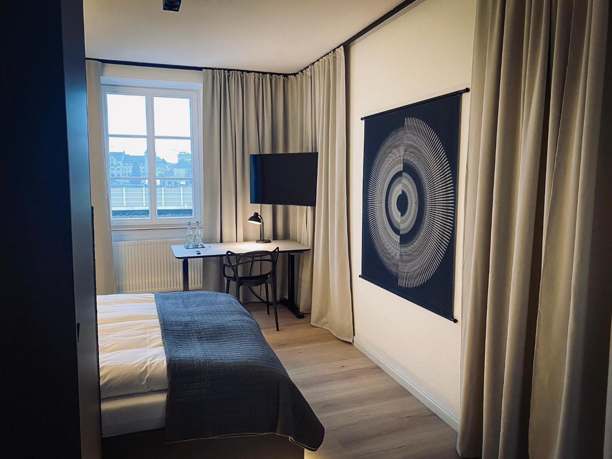 Yokolou - Design-Apartments โคเบลนซ์ ภายนอก รูปภาพ