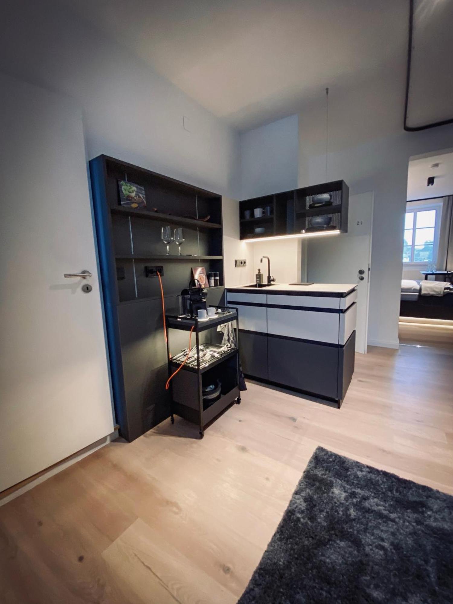 Yokolou - Design-Apartments โคเบลนซ์ ภายนอก รูปภาพ
