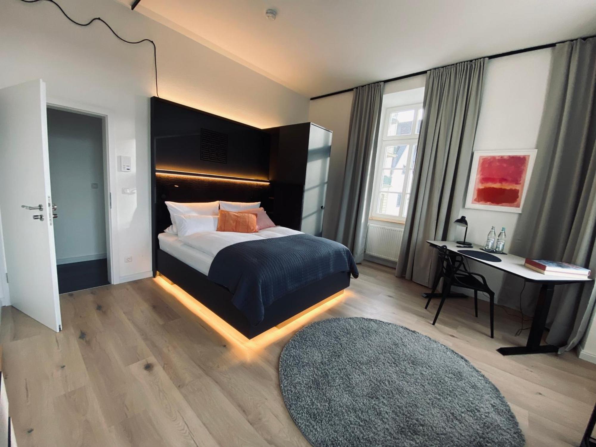 Yokolou - Design-Apartments โคเบลนซ์ ภายนอก รูปภาพ
