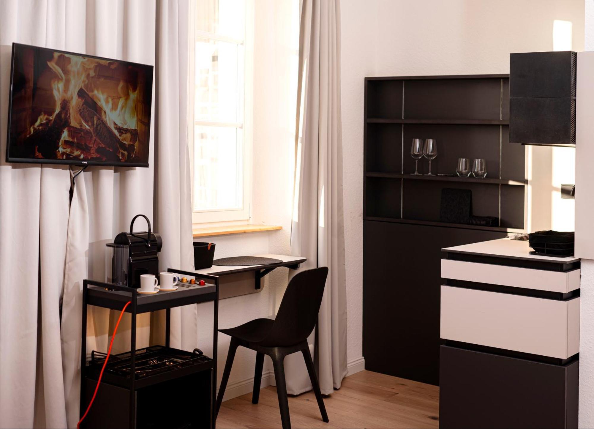 Yokolou - Design-Apartments โคเบลนซ์ ภายนอก รูปภาพ