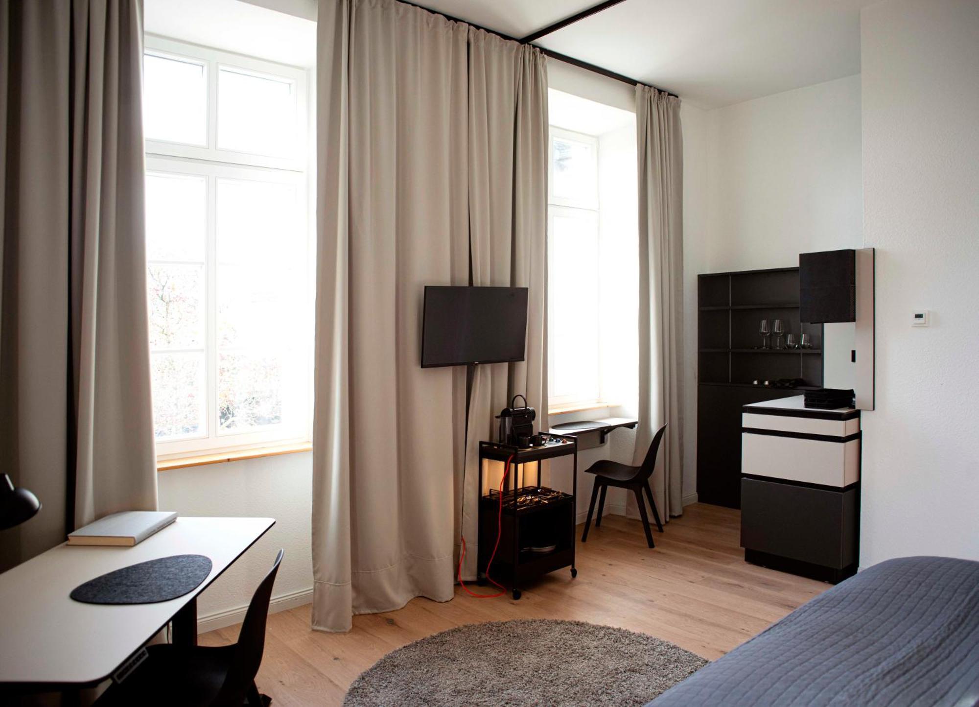 Yokolou - Design-Apartments โคเบลนซ์ ภายนอก รูปภาพ